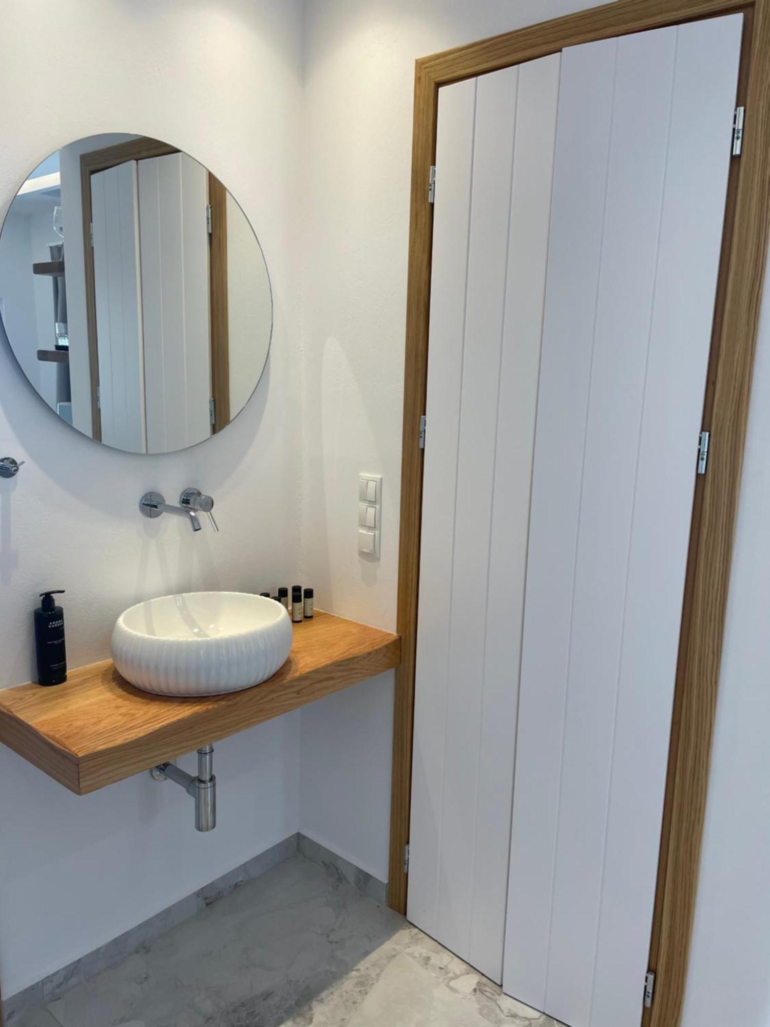 Latramys Suites Mikri Vigla Ngoại thất bức ảnh