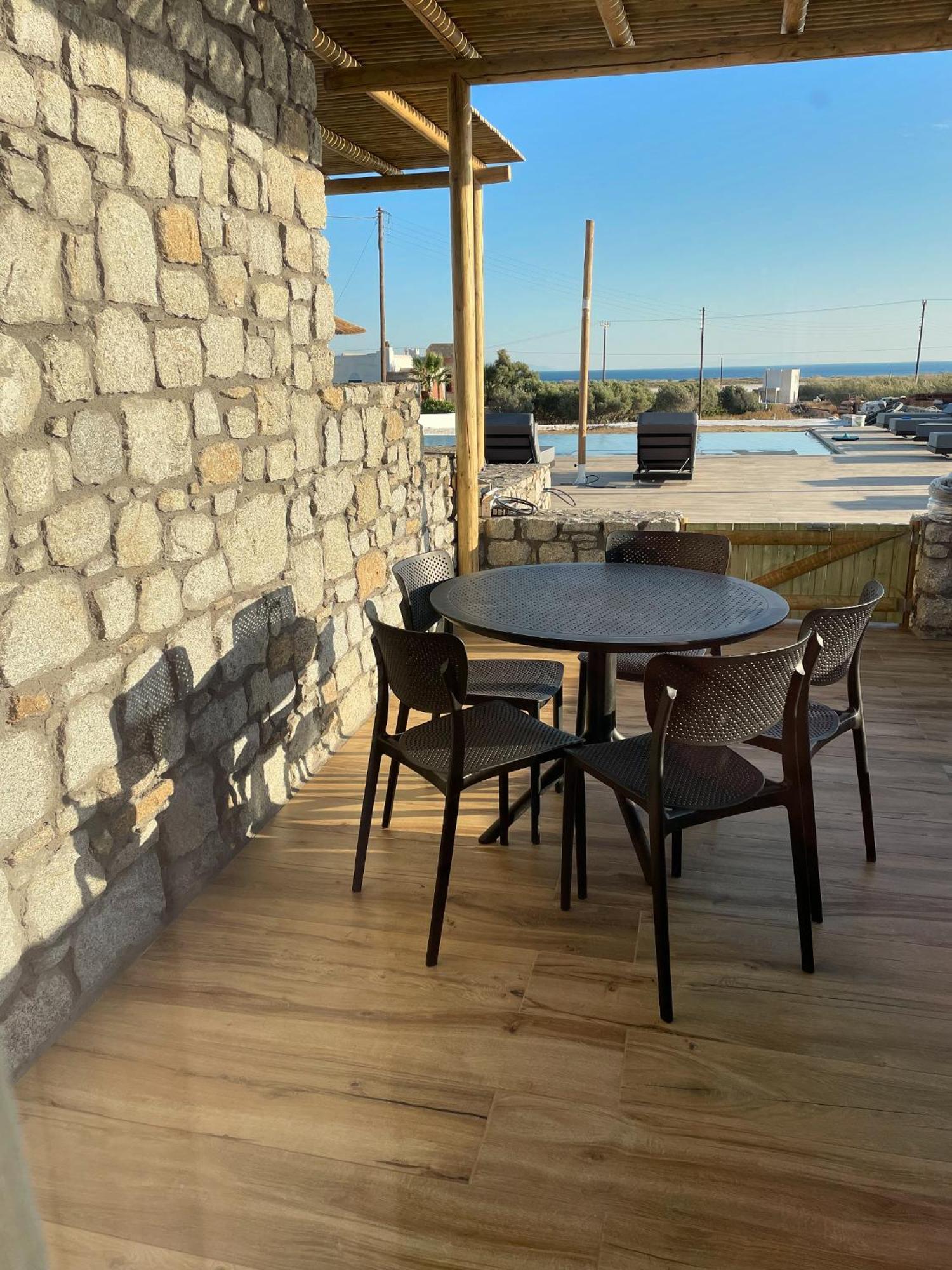 Latramys Suites Mikri Vigla Ngoại thất bức ảnh