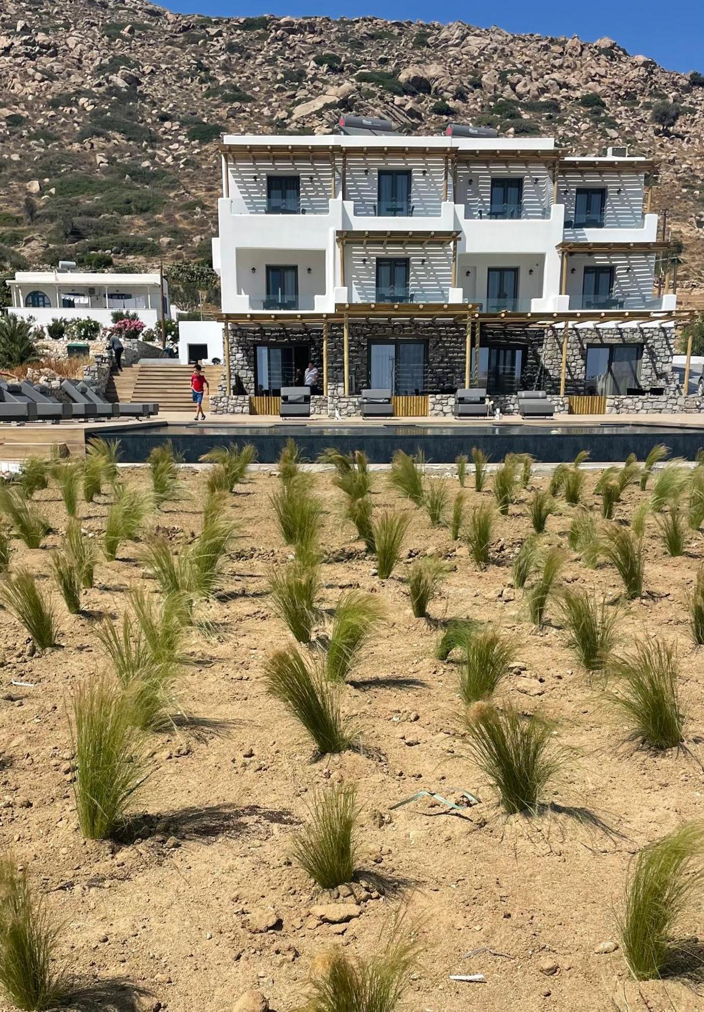 Latramys Suites Mikri Vigla Ngoại thất bức ảnh